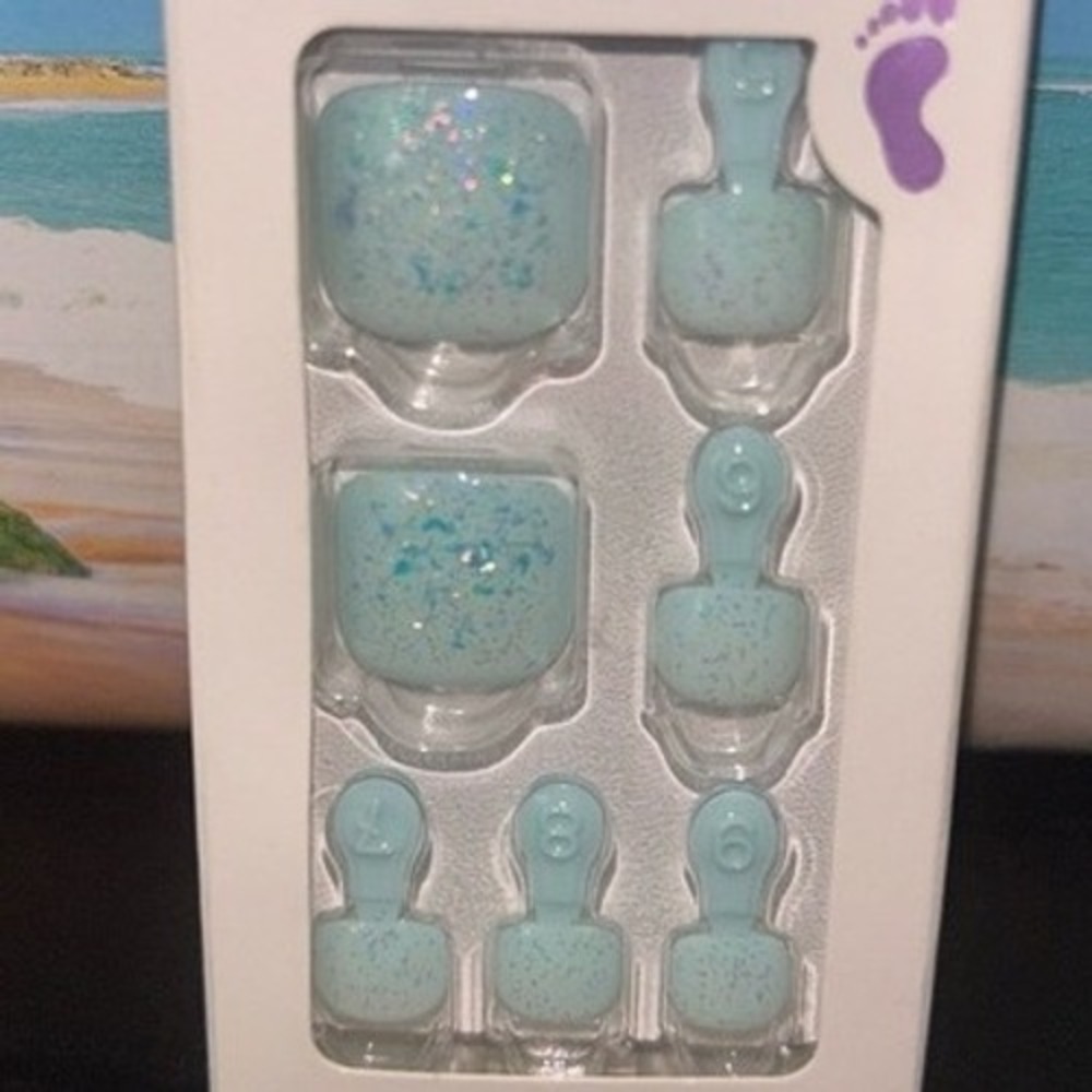 imPRESS Press-On Toenails No Glue Pedi 24 Toenails Golden Days LightBlue Glitter